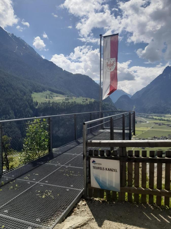 Ferienwohnung Haus Obweger Längenfeld Exterior foto