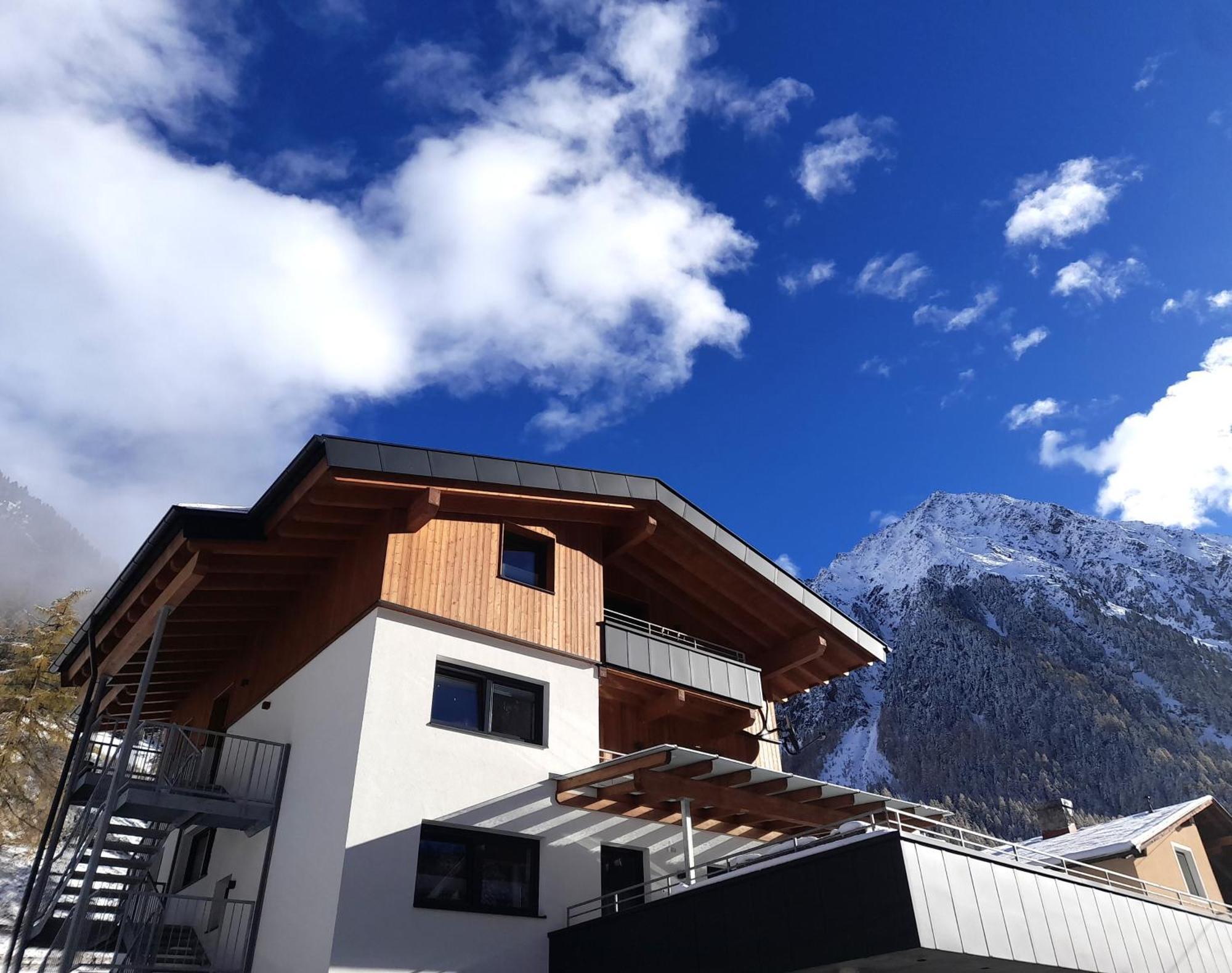 Ferienwohnung Haus Obweger Längenfeld Exterior foto